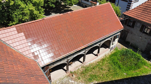 Top Job mit Solardachziegel Stylist-PV von Jacobi